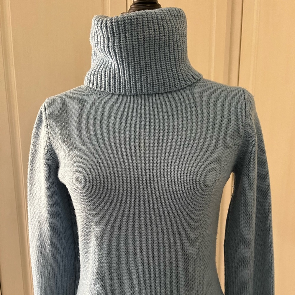Burberry Merino Blue Turtleneck, fits Small